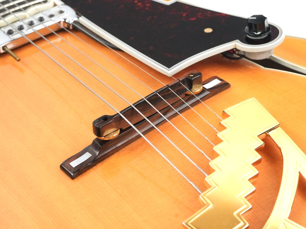 Knight New Yorker Archtop Natural 2000-10.jpg