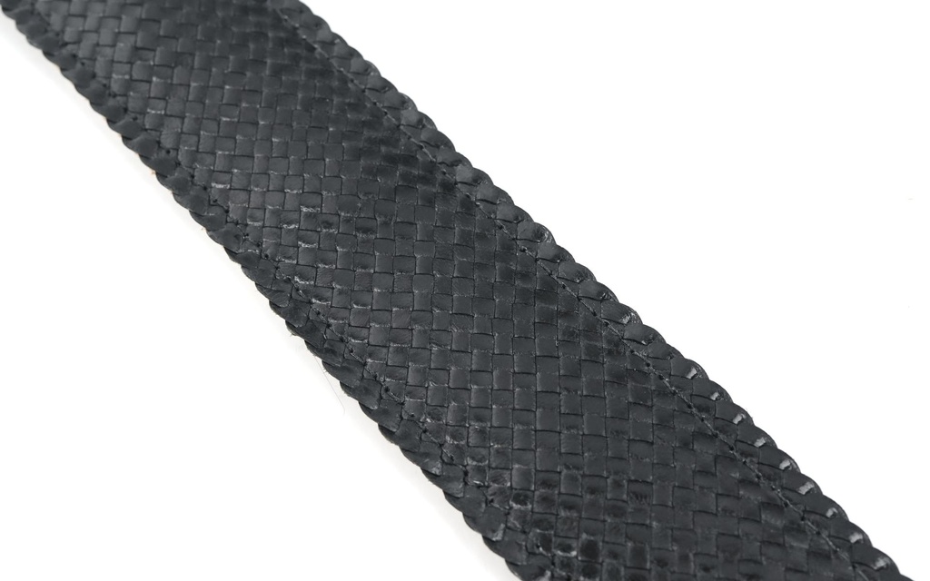 Levy's strap Tire, Diamonds, leather, bass strap-4.jpg