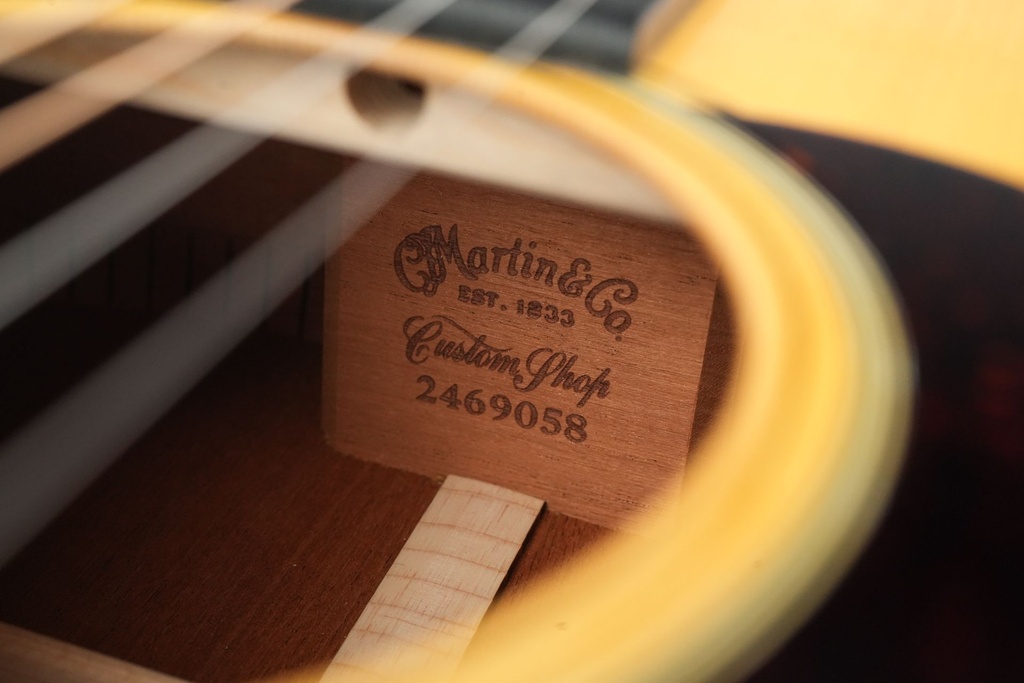 Martin D18 Customshop Adirondack TFOA 20th Ann 2021-11.jpg