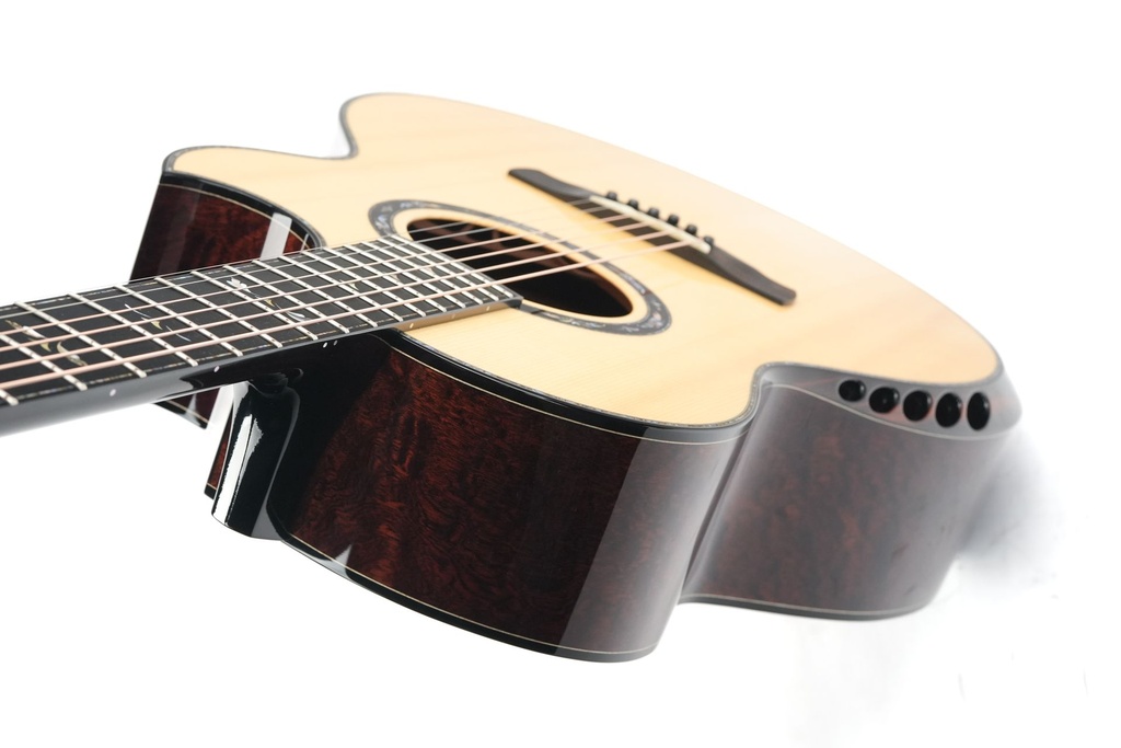 Kevin Ryan Nightingale Quilted Mahogany European Spruce 2022-8.jpg