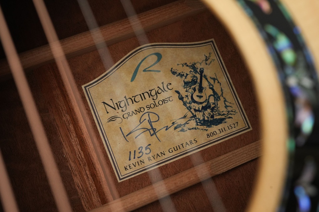 Kevin Ryan Nightingale Quilted Mahogany European Spruce 2022-12.jpg