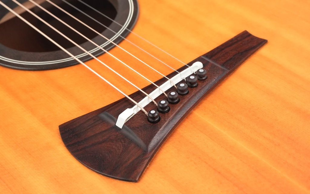 Gibson MK53 1977-10.jpg