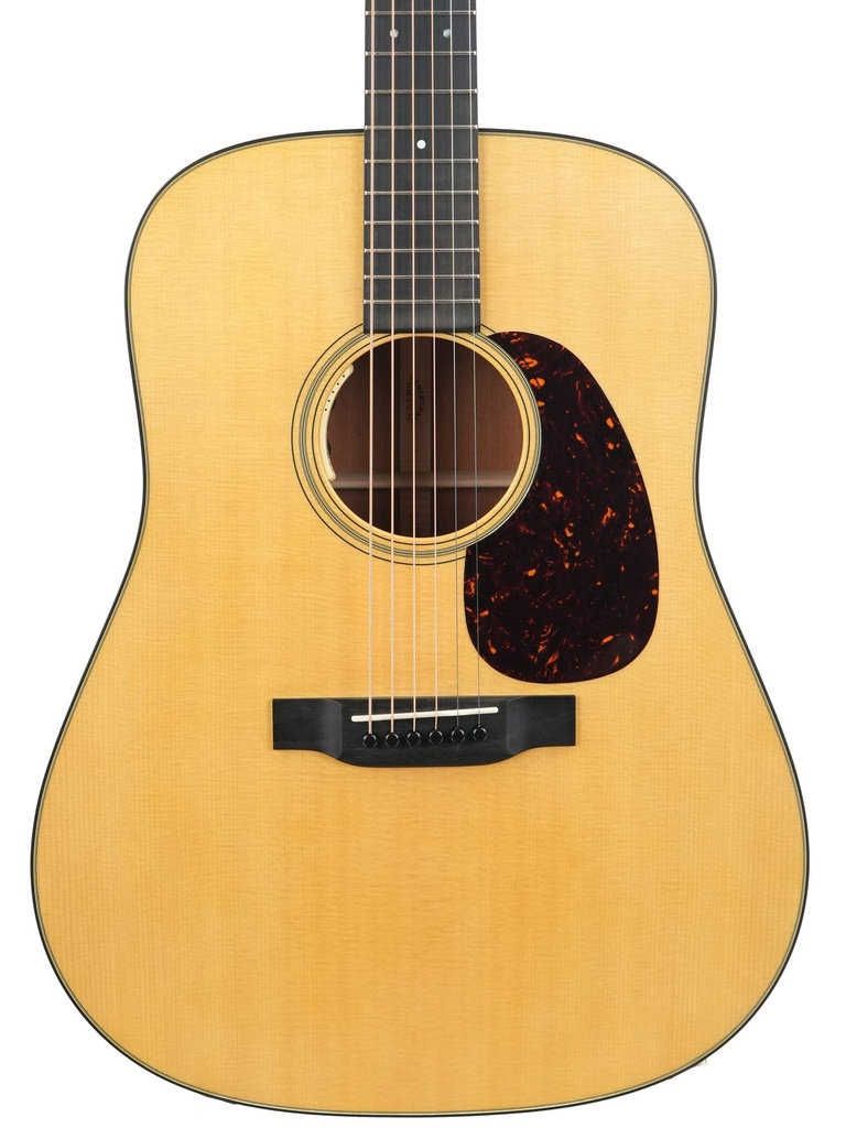 Martin D18 Satin 2023-3.jpg
