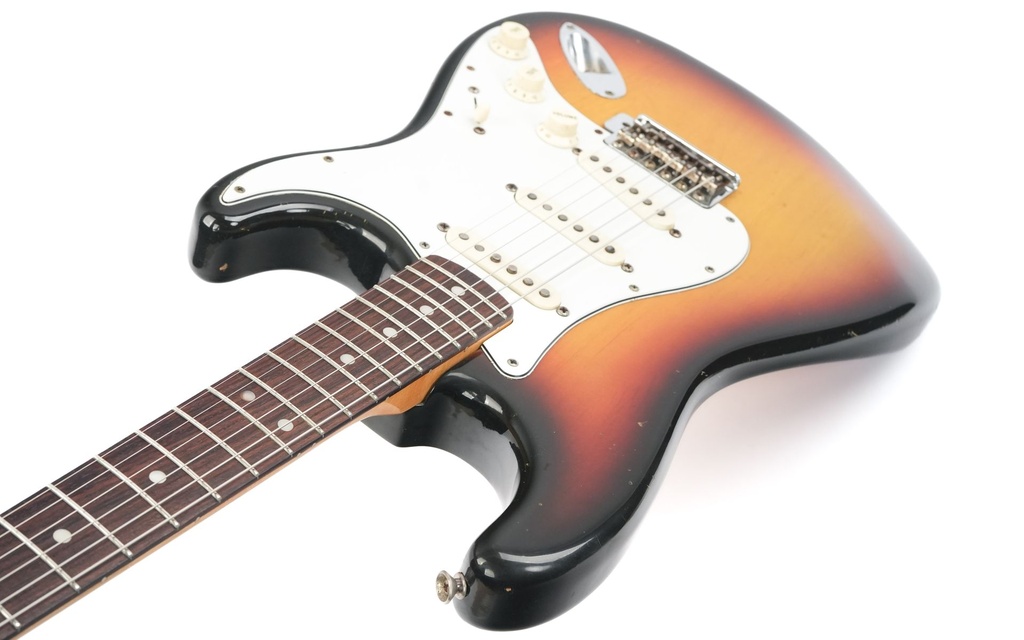 Fender Stratocaster Sunburst 1970-8.jpg