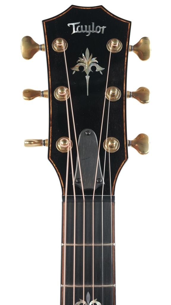 Taylor 914CE Spruce Rosewood V Class 2021-4.jpg