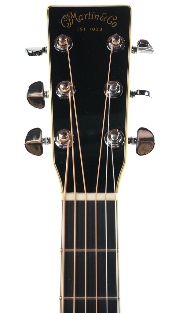 Martin D35 Johnny Cash Commemorative Edition 2017-4.jpg
