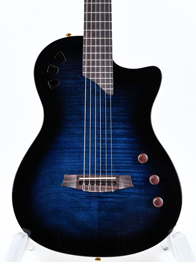 Cordoba Stage Limited Blue Burst-3.jpg