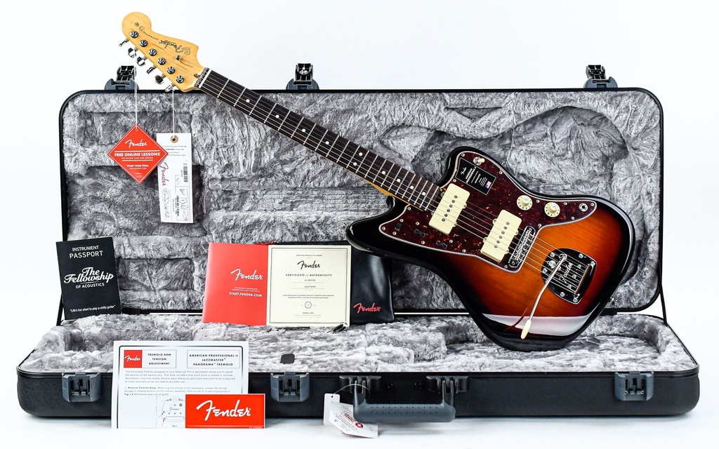 Fender Player Stratocaster 3 Tone Sunburst MN.jpg