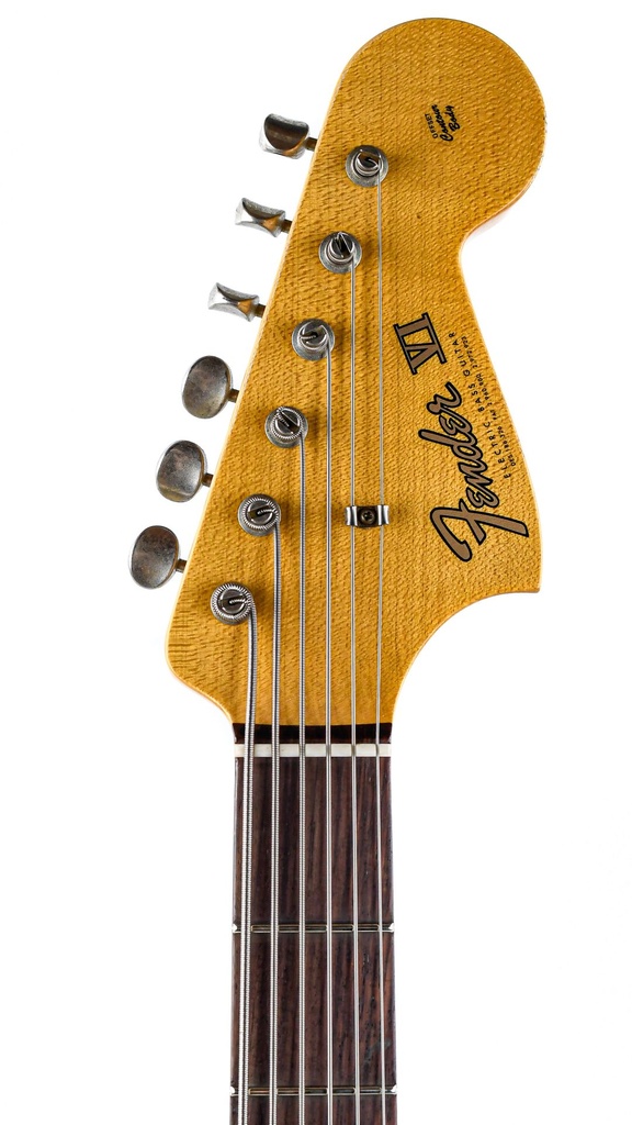 Fender Custom Shop B3 Bass VI Journeyman Aged Vintage White-5.jpg