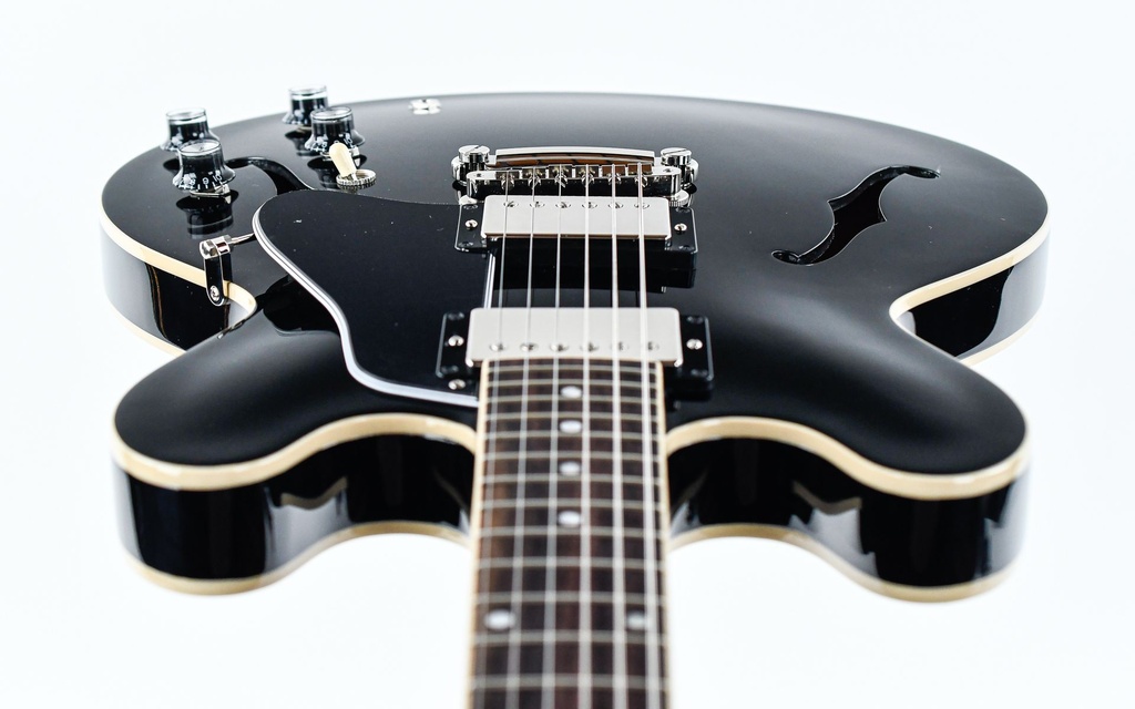 Gibson ES335 Vintage Ebony-12.jpg