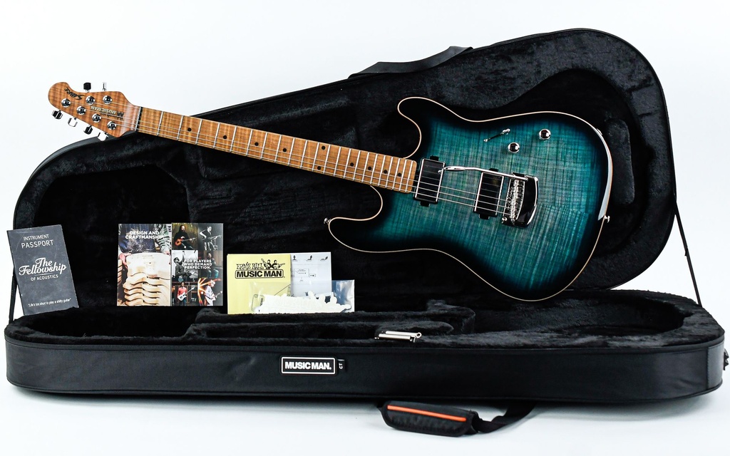Music Man Sabre HT Yucatan Flame-1.jpg