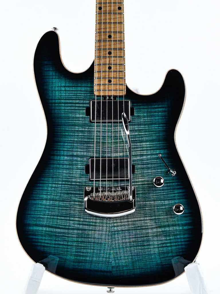 Music Man Sabre HT Yucatan Flame-3.jpg