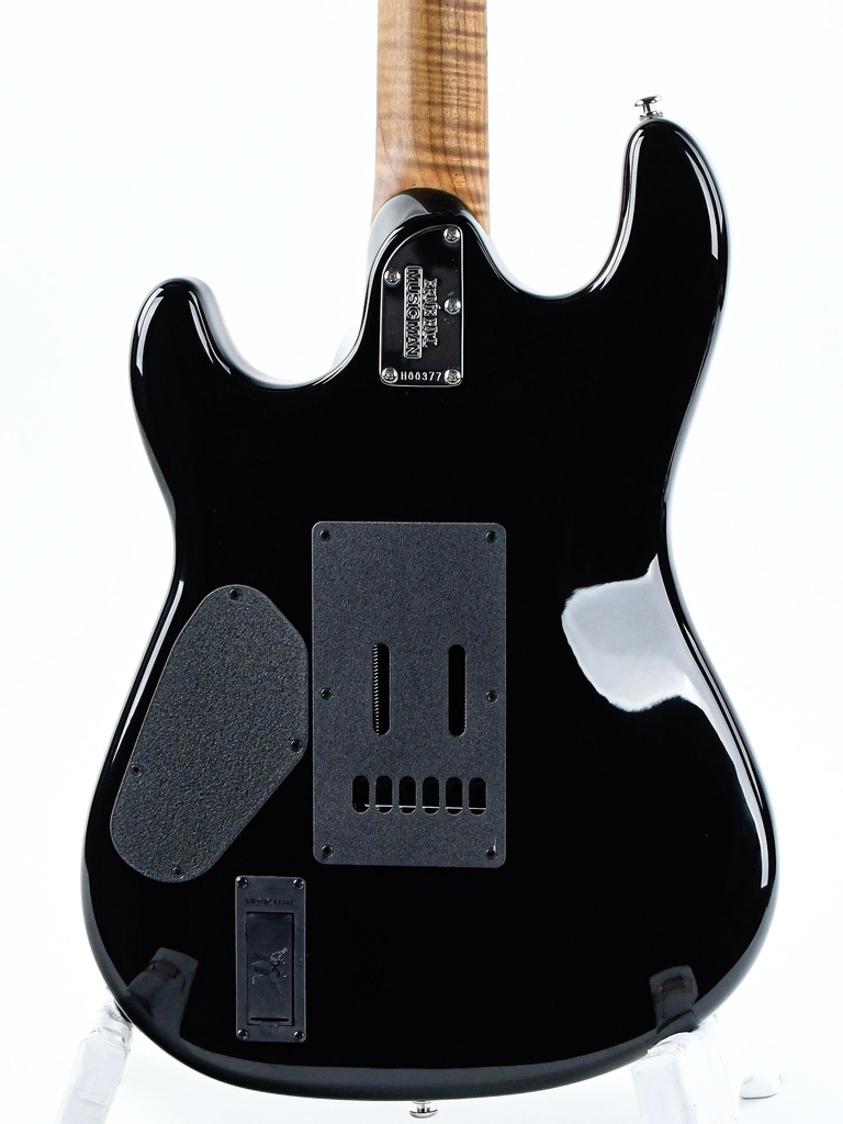 Music Man Sabre HT Yucatan Flame-6.jpg