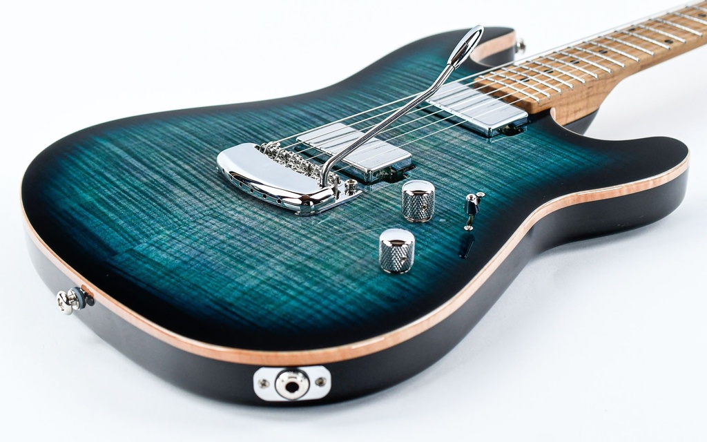 Music Man Sabre HT Yucatan Flame-11.jpg