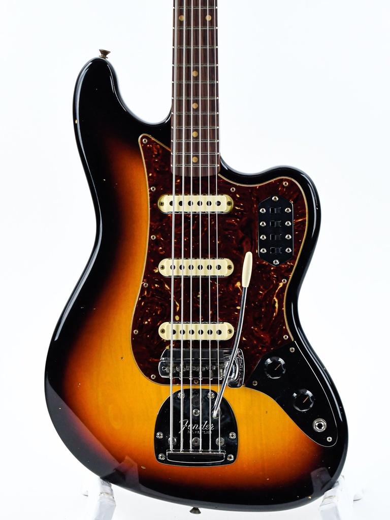 Fender Custom Shop B3 Bass VI Journeyman 3 Tone Sunburst-4.jpg
