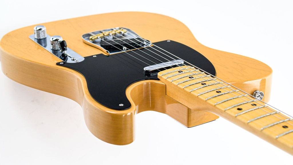 Fender Andy Hicks Masterbuilt 52 Telecaster Journeyman Butterscotch Blonde-9.jpg