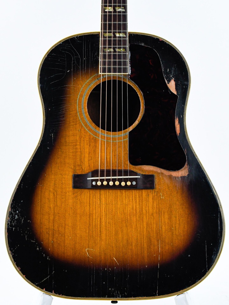 Gibson Southern Jumbo 1952-3.jpg