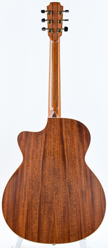 Lowden O22C 2020-7.jpg