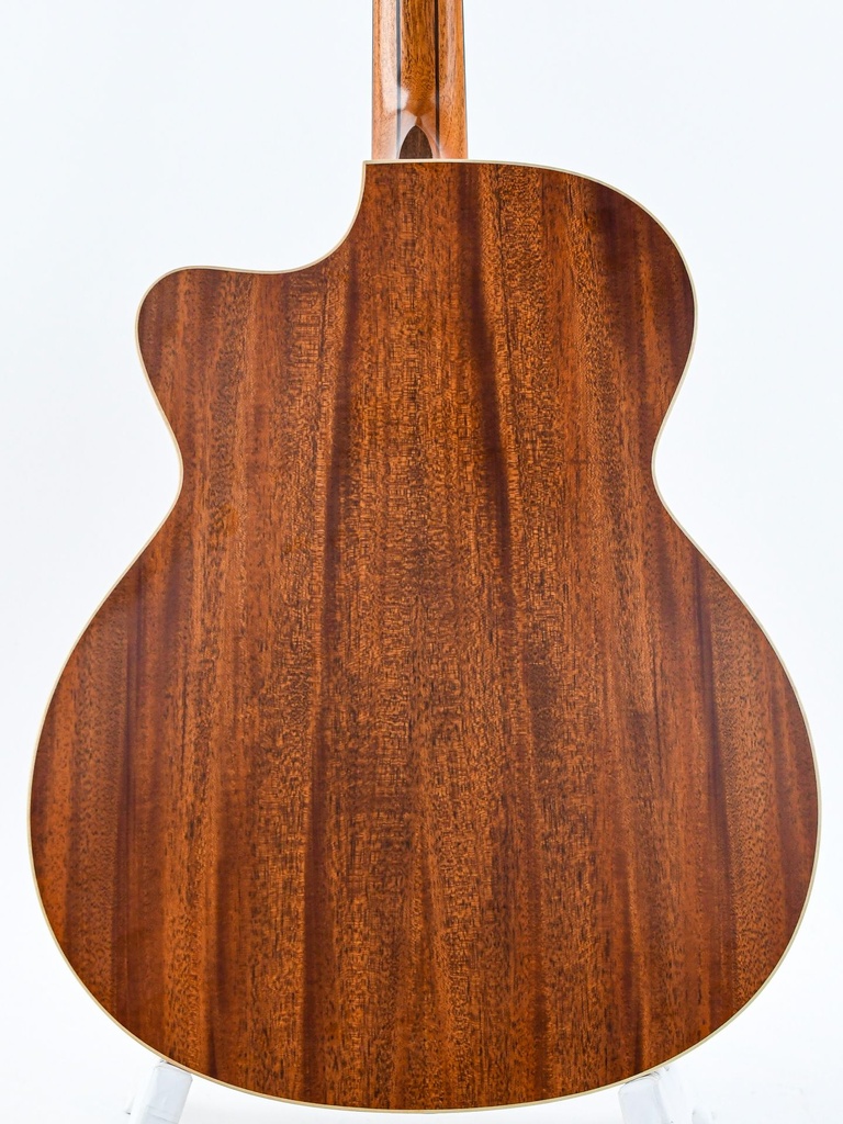 Lowden O22C 2020-6.jpg