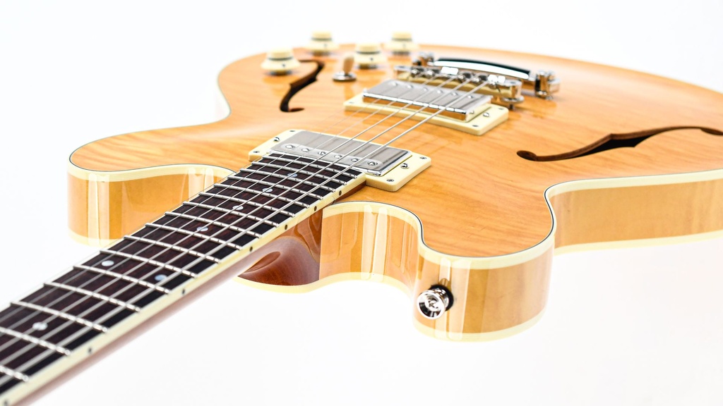 Collings I35LC Deluxe Blonde-8.jpg