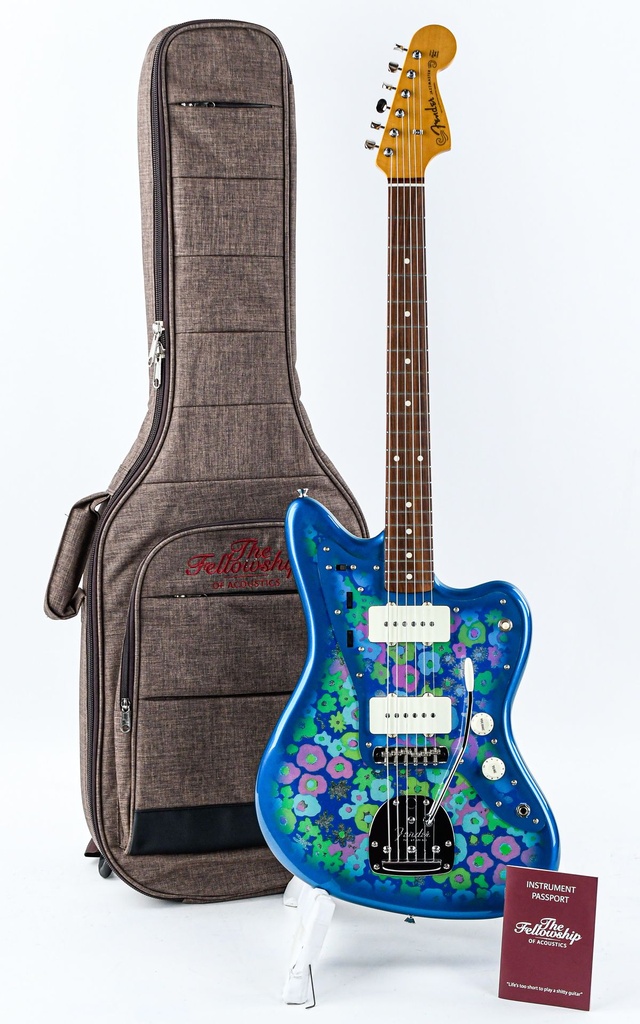 Fender MIJ Jazzmaster Blue Floral 2018-1.jpg