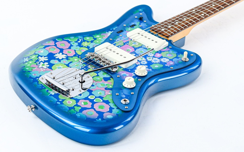 Fender MIJ Jazzmaster Blue Floral 2018-11.jpg
