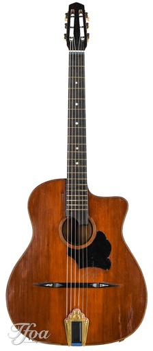 [#1940] Busato Roundhole Gypsy 1940